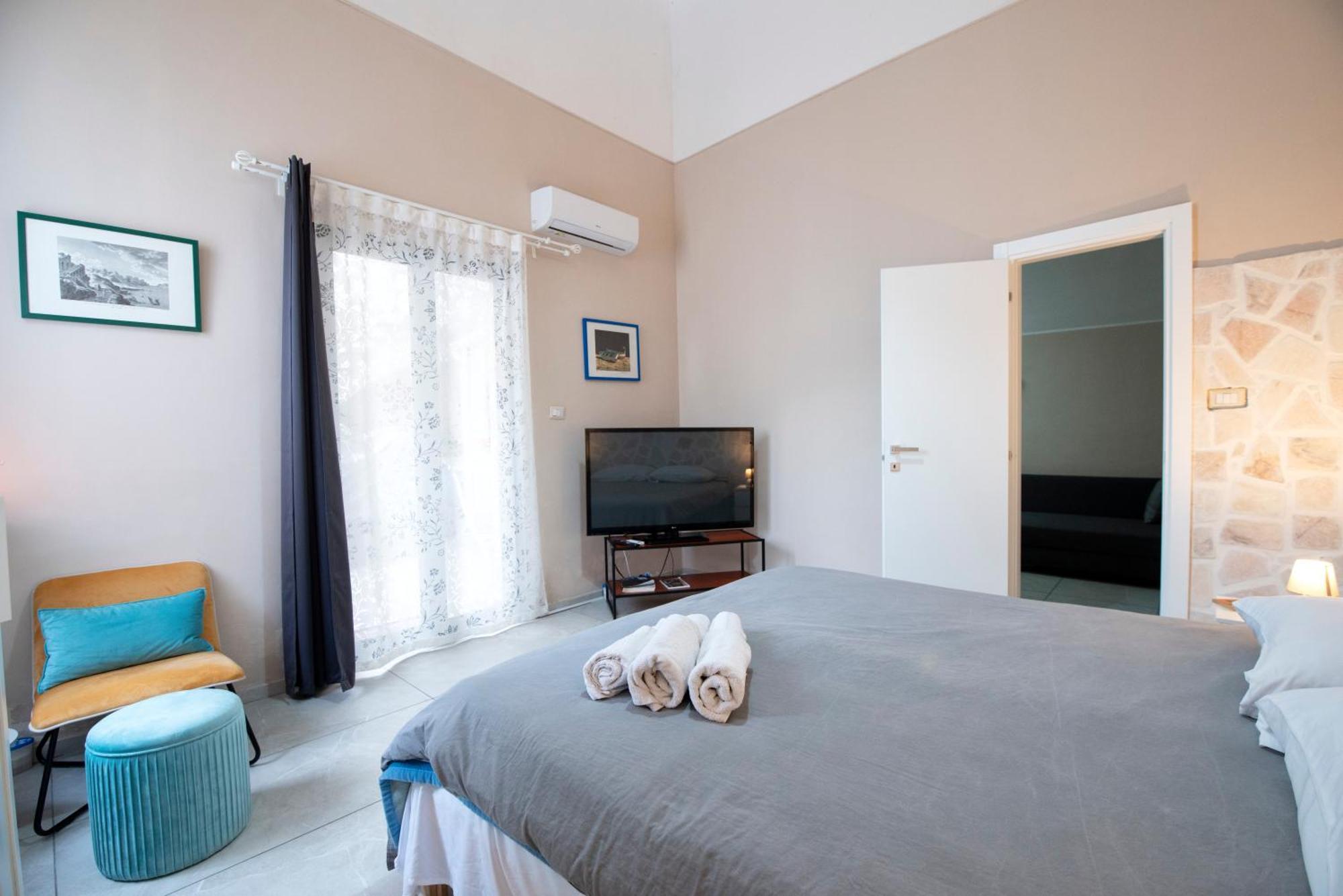 Veneto, Center Apartment Catania